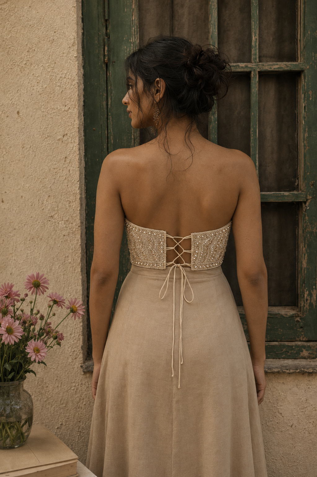 STRAPLESS BEADED CORSET